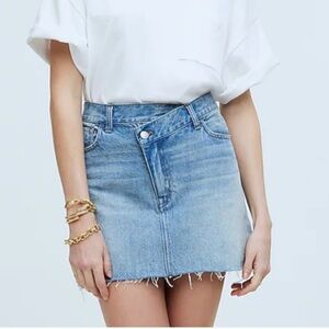 Madewell Size 29 Denim Crossover Waist Mini Skirt Medium Wash